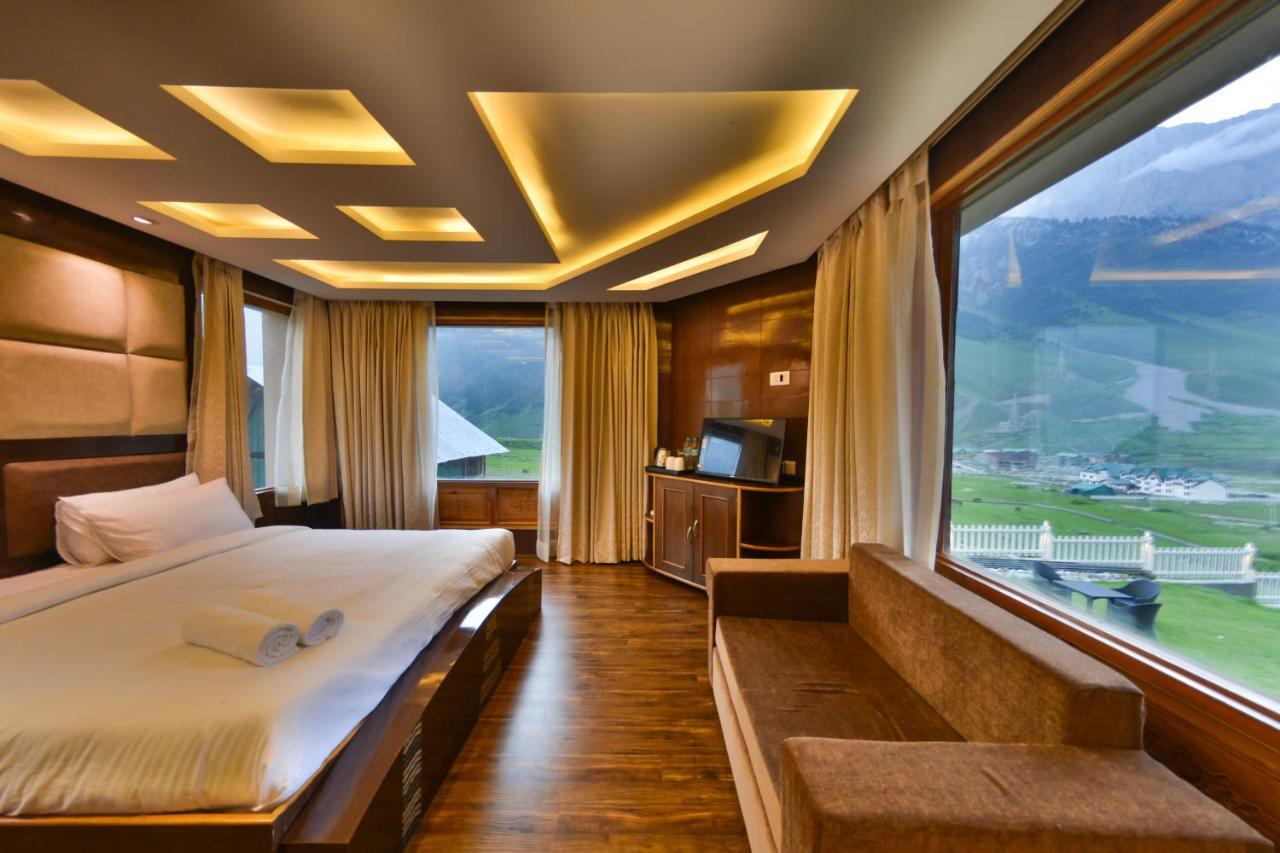 Hotel Village Walk Сонамарг Экстерьер фото